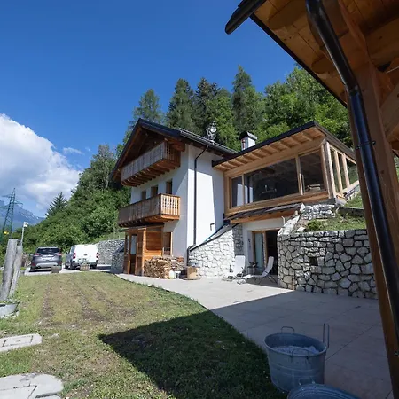 Casa Tri - Wellness Chalet *